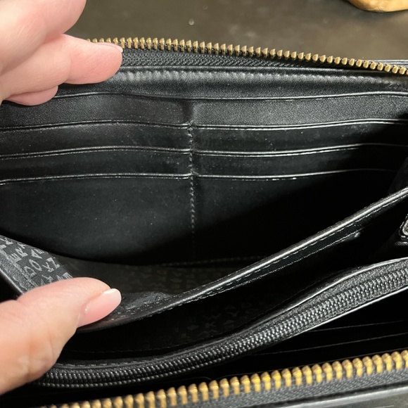 Kate Spade New York leather wallet - Picture 9 of 12